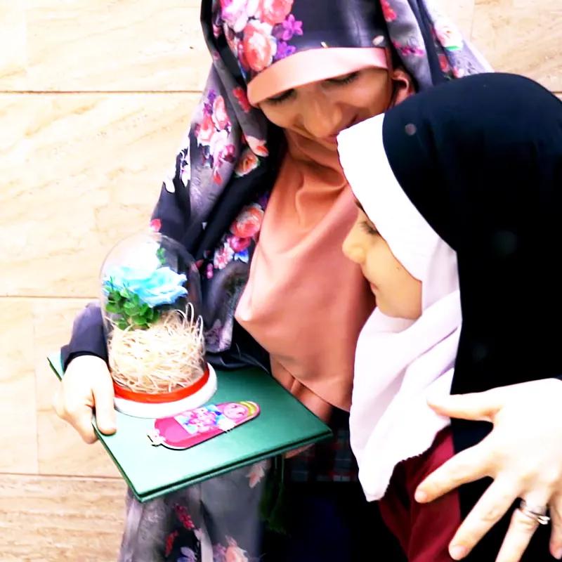 آئینه حسن خدایی