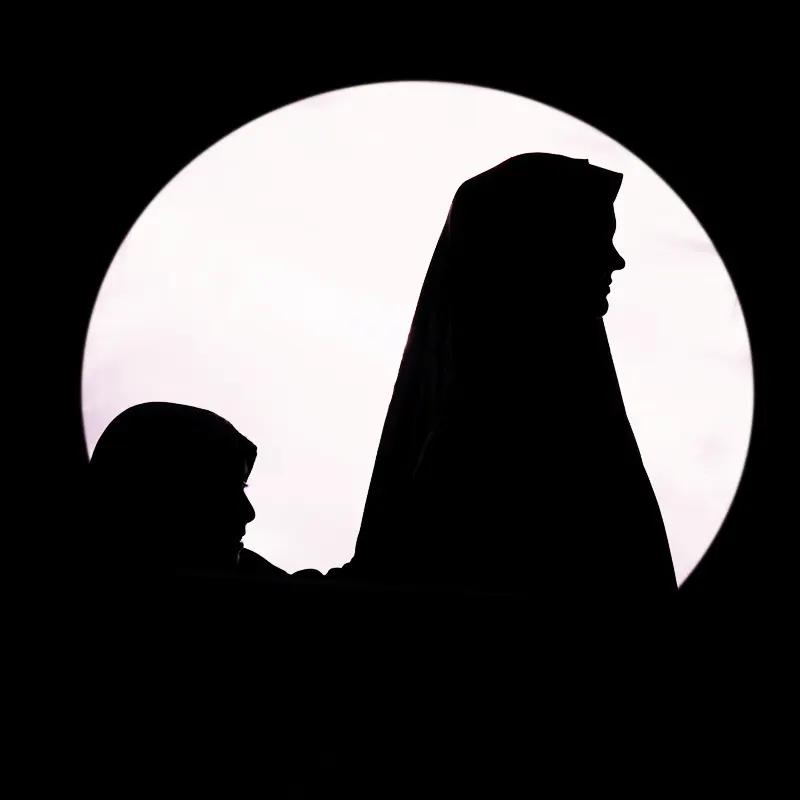 مادر بی حرم
